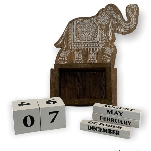 Elephant Perpetual Calendar Wood Blocks Brown White Black - Picture 4 of 11